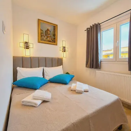 Cityease Ipokrateio 3bedroom Luxury